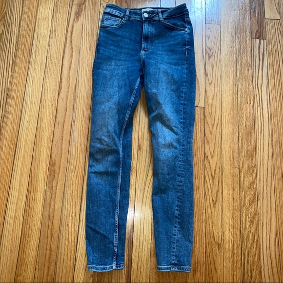 zara jeans size 4